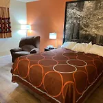Super 8 By Wyndham Altoona