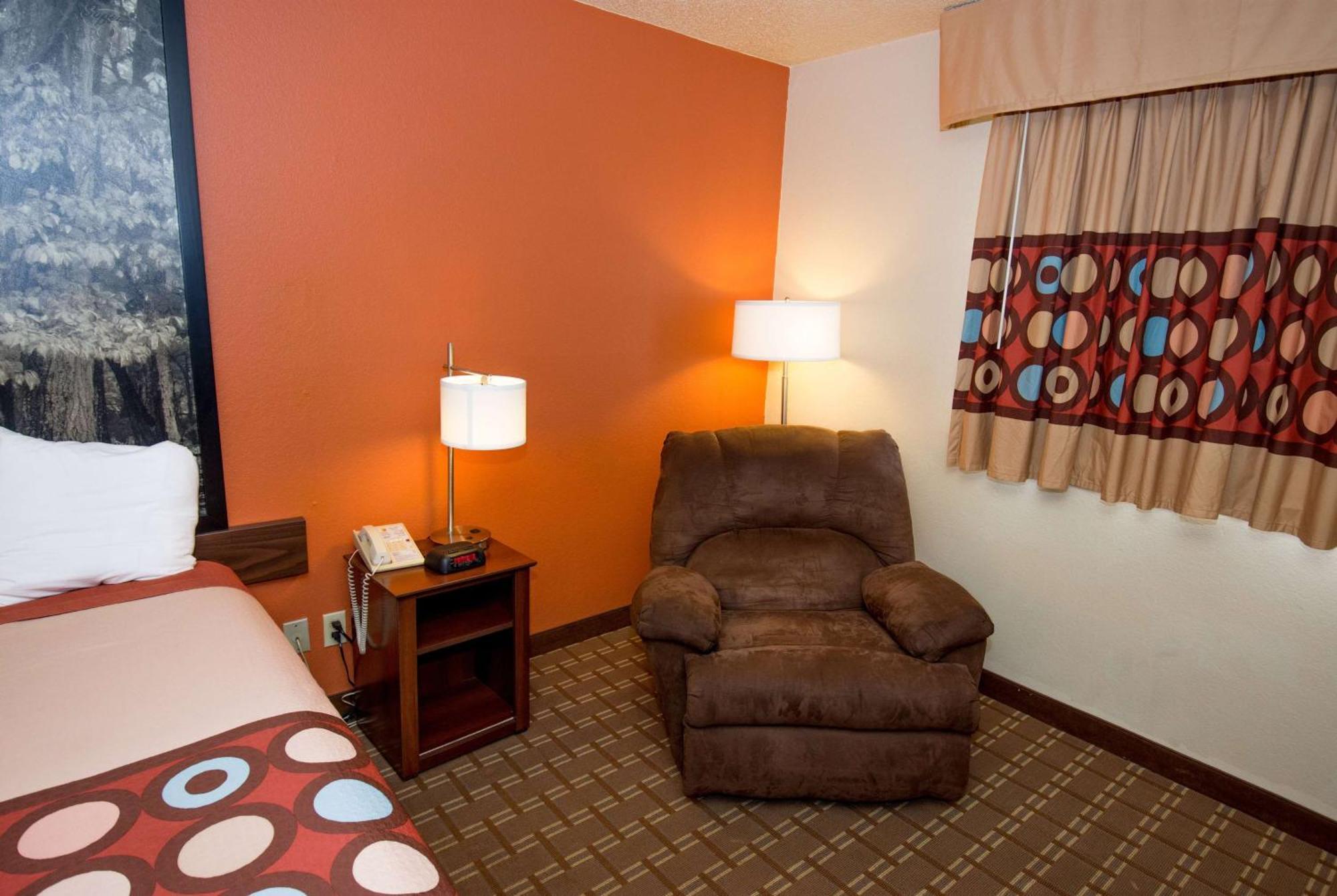 Super 8 By Wyndham 2* Altoona